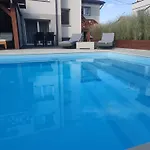 Z Basenem I Salonem Apartment Sztutowo