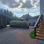 Apartment Z Basenem I Salonem *