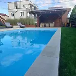 Z Basenem I Salonem Apartment Sztutowo