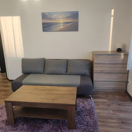 Apartment Z Basenem I Salonem *