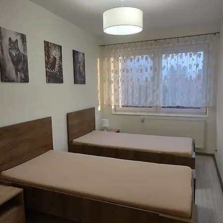 Z Basenem I Salonem 아파트 *