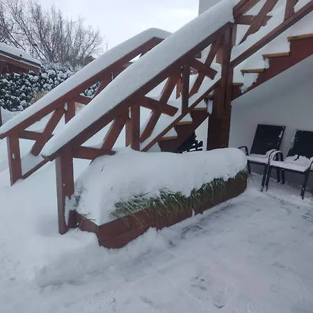 Z Basenem I Salonem Sztutowo